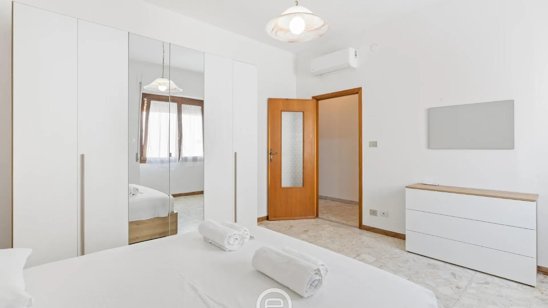 Rockefeller Apartment 1 Alguer 0*,  Italia